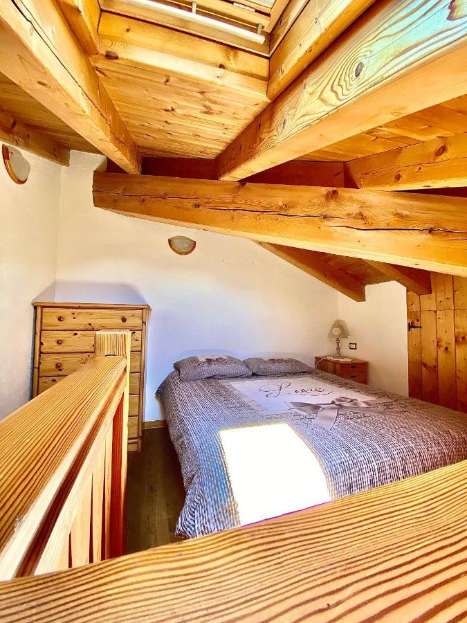 Appartamento Attico panoramico con soppalco Gignod Esterno foto